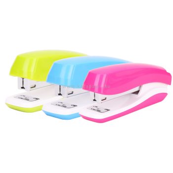   Tűzőgép, 24/6, 26/6, 25 lap, DELI "rio", vegyes szín